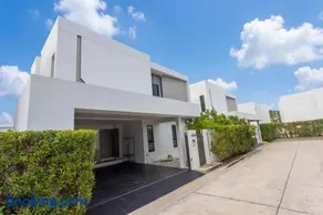 Private 4BR pool villa near central phuket - Image 2