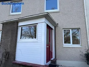 4 Bed House, Glenrothes sleeps 5 - Image 5