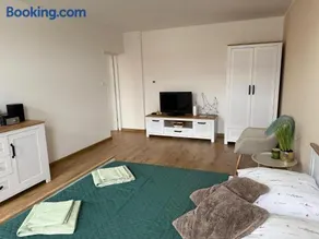 City Lights Apartament - Image 4