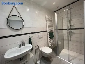 Nina Apartments - Image 2