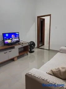 Casa para Famílias, Grupos e Empresas, Até 9 Hóspedes Próxima à Rodovia Dutra - Image 2