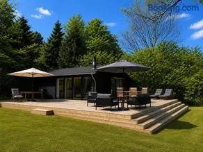 Liseleje sommerhus på naturgrund - Image 1