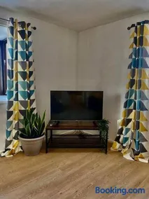 2 bedroom house in Rhos-on-sea - Image 3