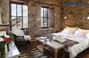 Guesthouse Theonimfi - Image 1