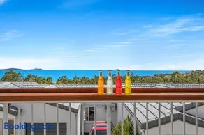 View Whitsundays - Image 4