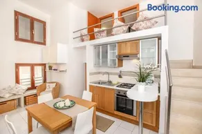 Lido Apartment - Image 1