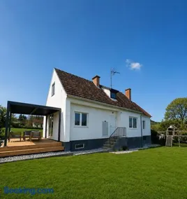 Pannonia Cottage with Large Terrace & Garden - Image 1