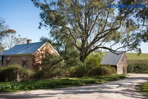 The Cottage at Riverside Farm - Image 1