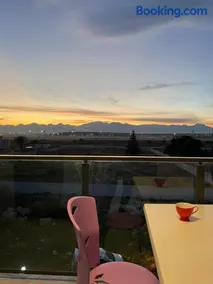 Lux 1+1 Apartment Airport View - Image 4