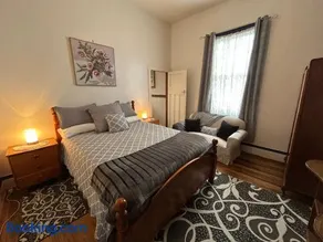 Historic Bank Conversion 1 Bedroom apartment - Image 1