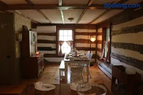 Snow Daisy Inn - Image 4