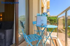 Azur Properties 72 - Image 4