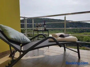 Villa Leca with heated private pool & sauna - Image 4