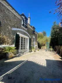 Relais Napoléonien Gîte historique au vert, 1h de Paris - Image 2
