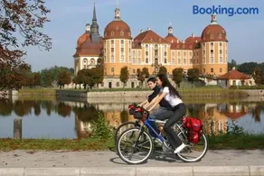Z Testhotel Zur Sonne - Image 3