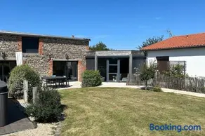 LA Maison du Pressoir - Image 1