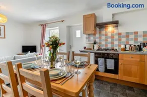 2 Bed in Ponsanooth oc-f28845 - Image 2