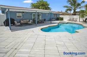Beautiful house with heated swimming pool & Spa - Image 2