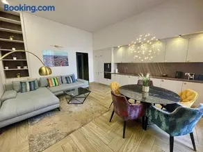 Castle Hill Apartment Logodi I FREE Parking I self-check-in - Image 2