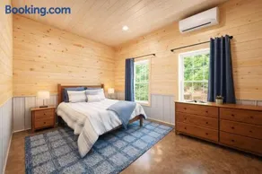 Pole Barn - Rustic 1BR Family Retreat with Open Views - Image 1