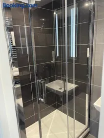Birches Brow Boutique Guest Rooms - Image 4