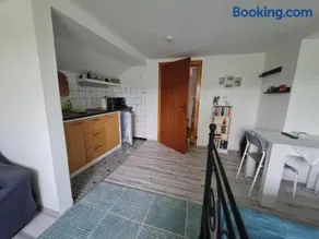 Attraente appartamento accogliente e familiare con terrazza e barbecue | Adatto per il telelavoro | Ammette animali domestici - Image 5