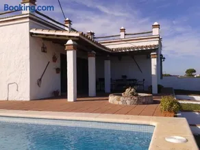 El Matorral Chalet - Image 4