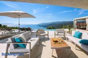 Villa Mayan Luxury Sea View Retreat With Pool & Sauna - Image 2
