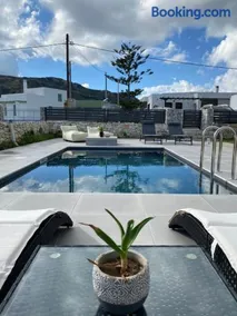 Zandre Luxury Suites - Image 2