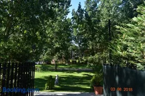 Aphrodite Gardens 1 bedroom apartment B406 - Image 4