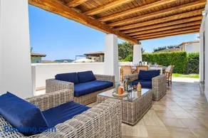 VILLA GRETA - Brandinchi Beach I Private Pool I Exclusive Garden I BBQ I Wi-Fi - Image 4
