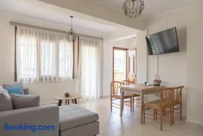 Dina Apartments - Image 1