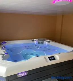 BEAUTIFUL LIFE BED and SPA - Image 2