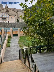 Superbe Rez-de-Jardin refait à neuf. - Image 2