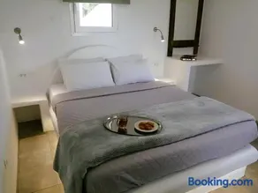 Filia Bungalow - Image 1