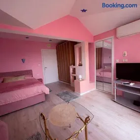 Hotel Kamelia - Image 4