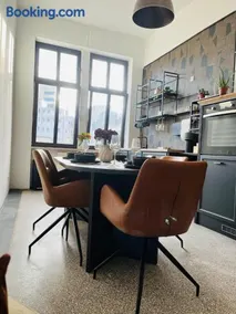 Altbau-Juwel, Antik trifft Modern im Denkmalhaus - Image 3