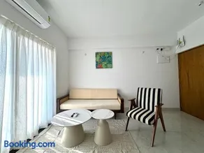 Boutique 1BHK Pool Retreat with Modern Amenities and Private Balcony - Image 1