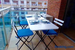 Meddays Apartamento la Caleta Ático - Image 3