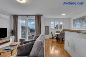Apartment Nikša by Makarska Exklusiv - Image 1