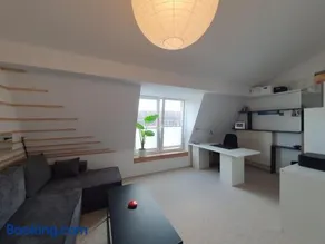 Bright duplex apartment on 3 floors - Image 4