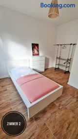 Appartement 4 Personen - Zimmer in Wohnung, zentral, ruhig, modern - Image 2