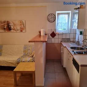 Haus Mandarina - Image 2