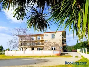 Hotel Campestre Chamuiñas - Image 1