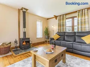 3 Bed in Callington oc-mbarn - Image 5