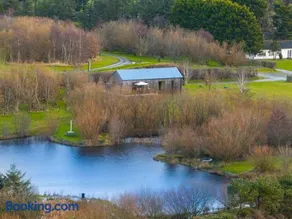 Willow Lodge Estate - Image 3