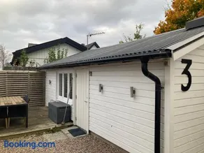 Compact living Laxvik in a cottage - Image 1