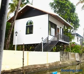 Bethlehem Riverside Cottage - Image 2