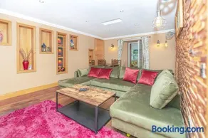 Navitie Apartment - Image 3