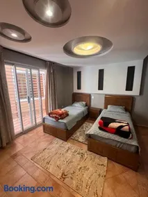 Aman Tide Apartment Ocean Village Stay - Image 4